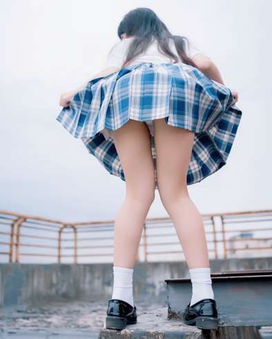 usejan蓝蓝 16套写真合集下载-[1.9G]
